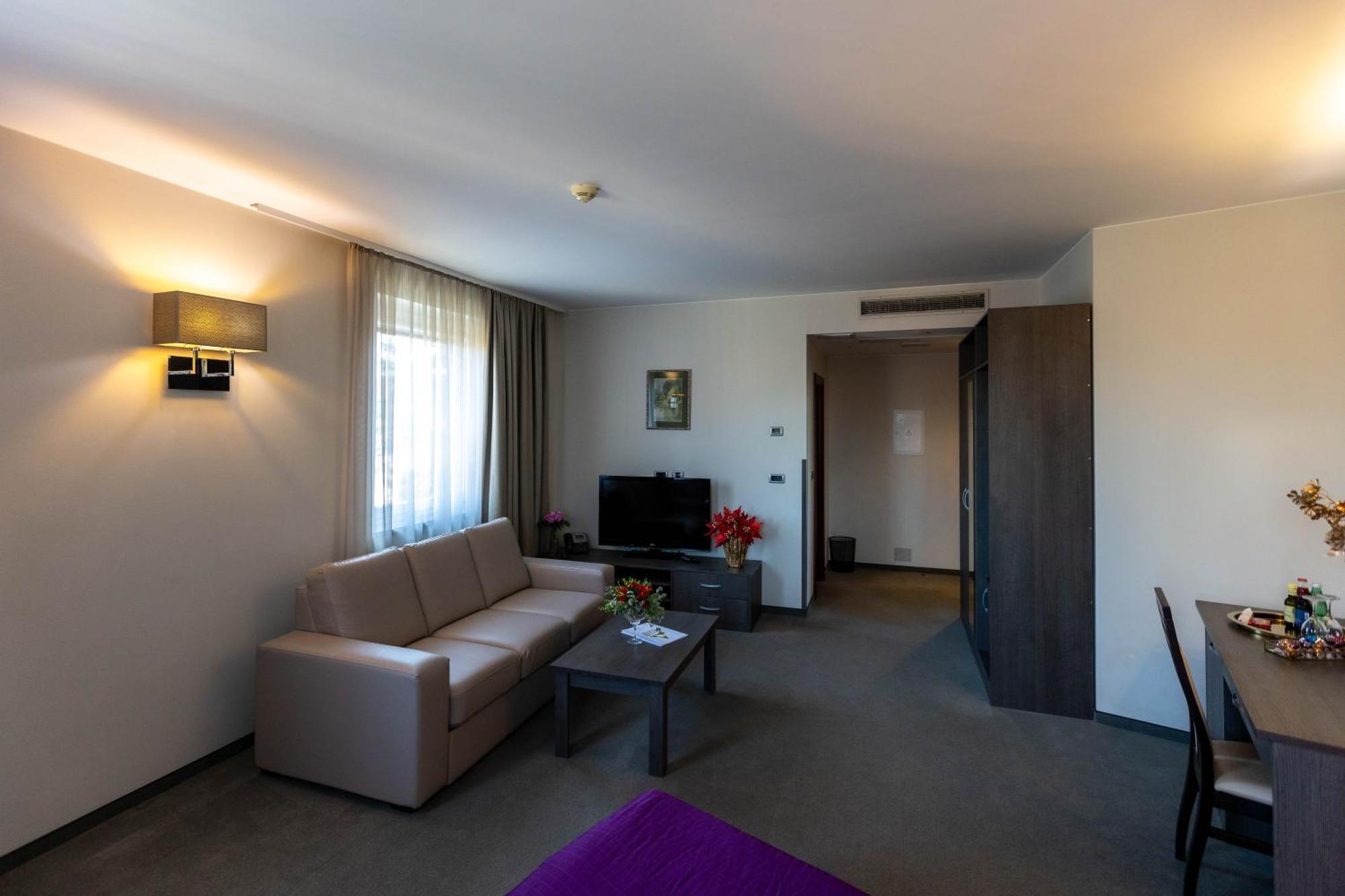 Art Hotel Slavonski Brod Exteriér fotografie