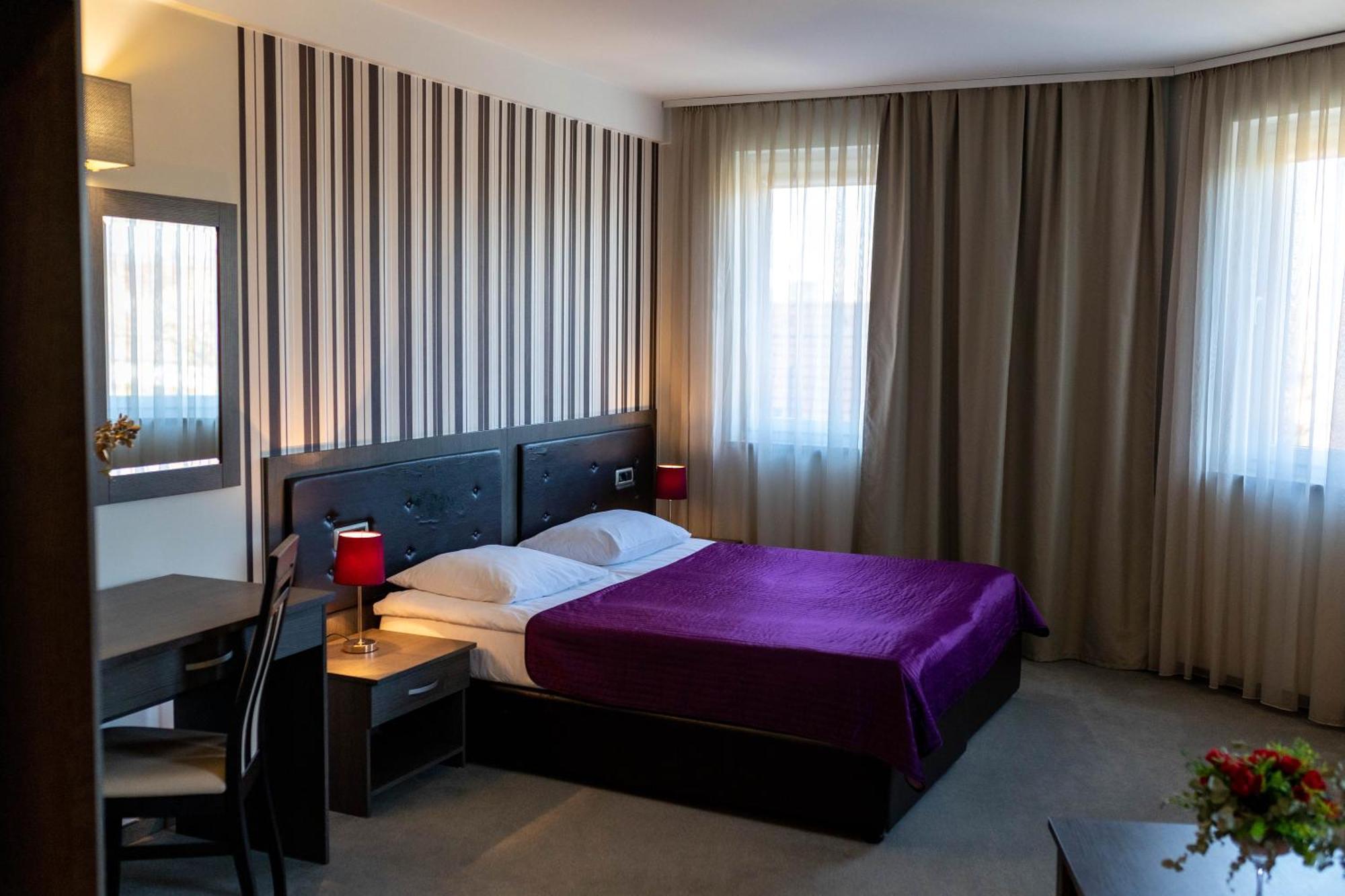 Art Hotel Slavonski Brod Exteriér fotografie