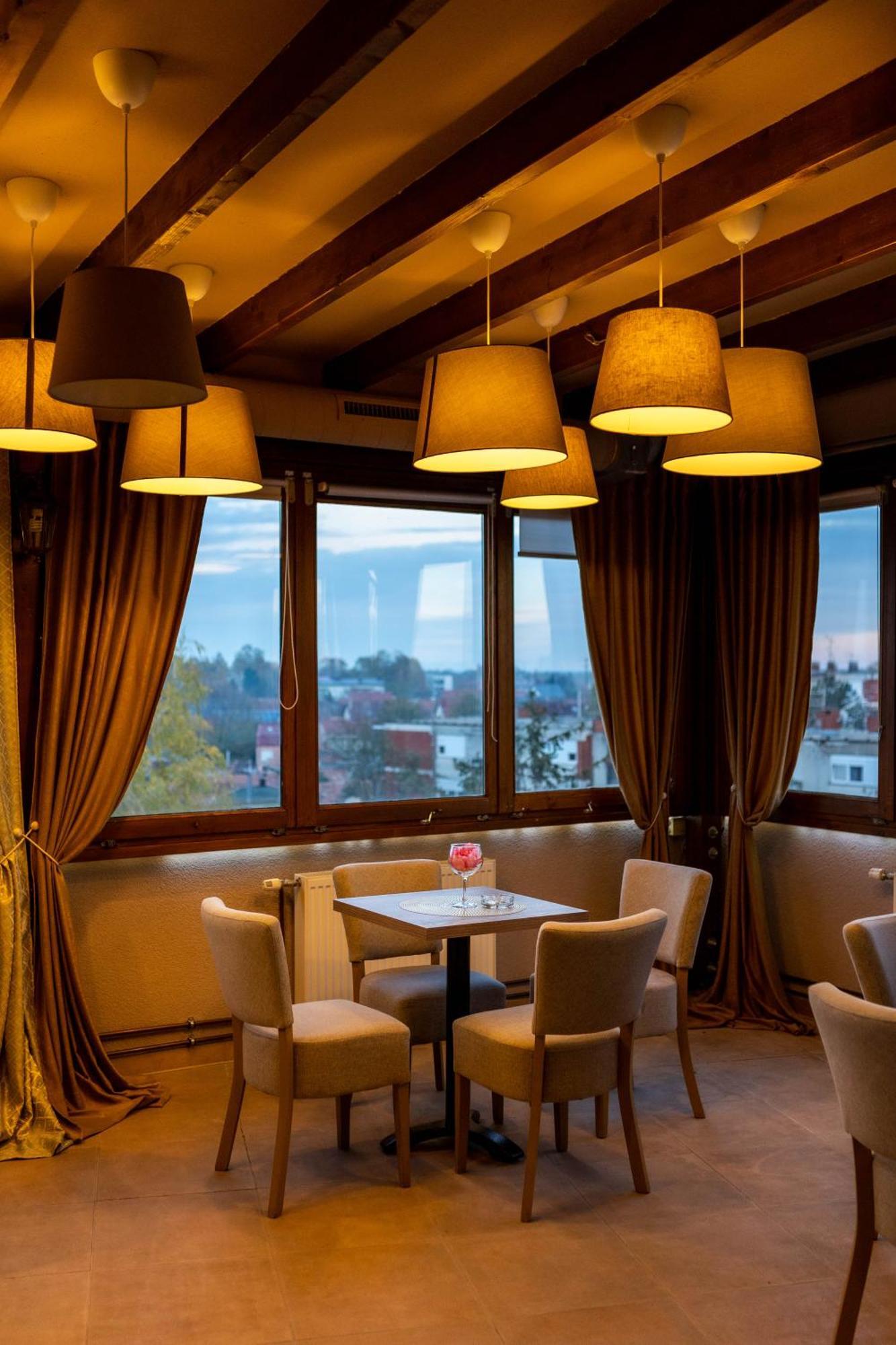 Art Hotel Slavonski Brod Exteriér fotografie