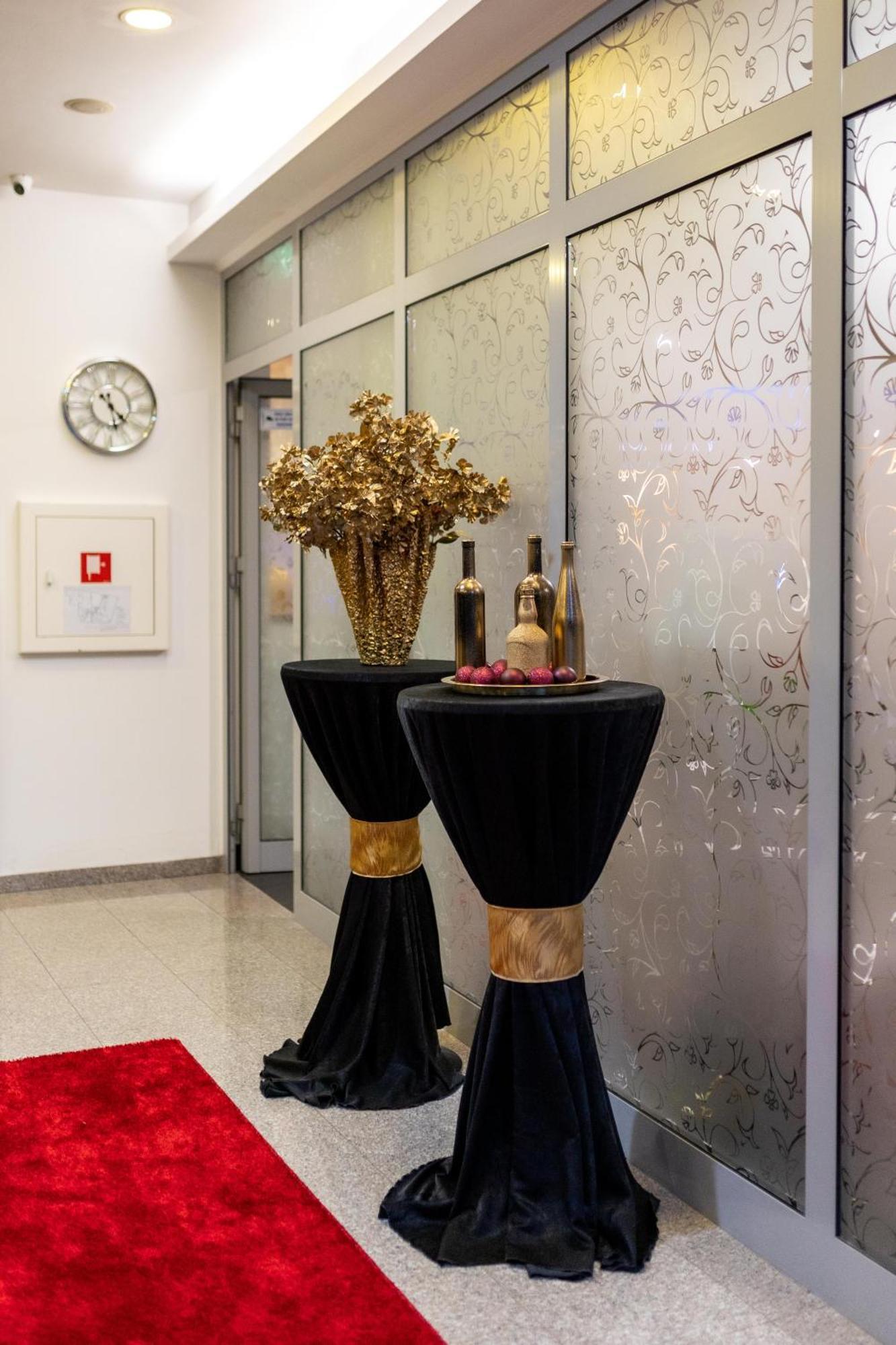 Art Hotel Slavonski Brod Exteriér fotografie