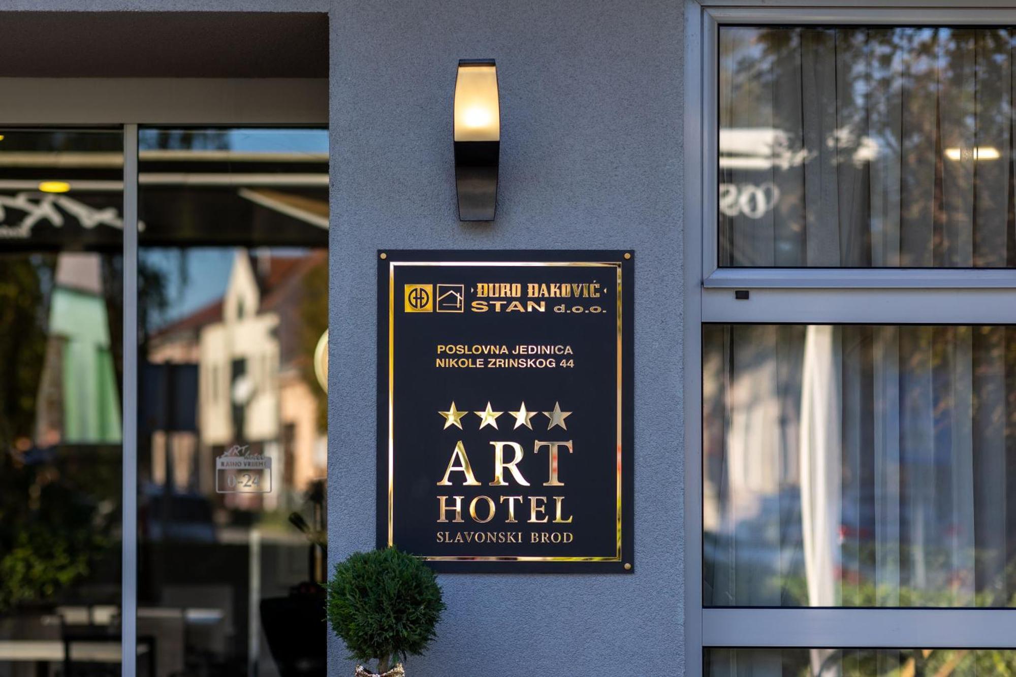 Art Hotel Slavonski Brod Exteriér fotografie