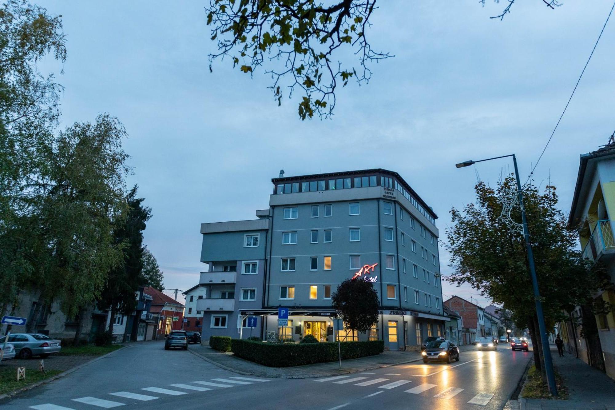 Art Hotel Slavonski Brod Exteriér fotografie